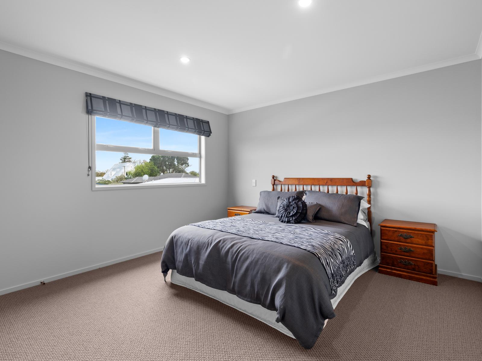 6 Murphy Court, Highbury