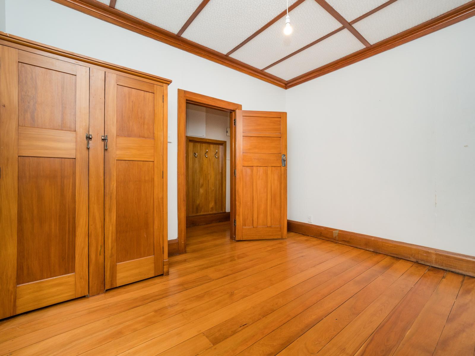 4 Rainforth Street, Roslyn
