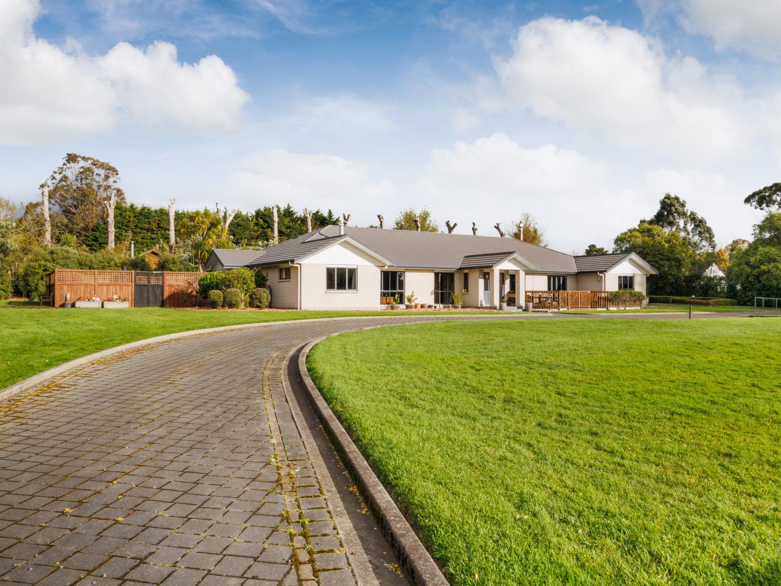 294 Polson Hill Drive, Aokautere