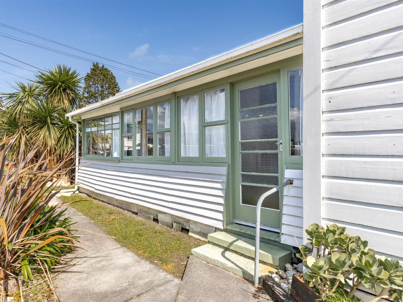 66a and b Peel Street, Westport