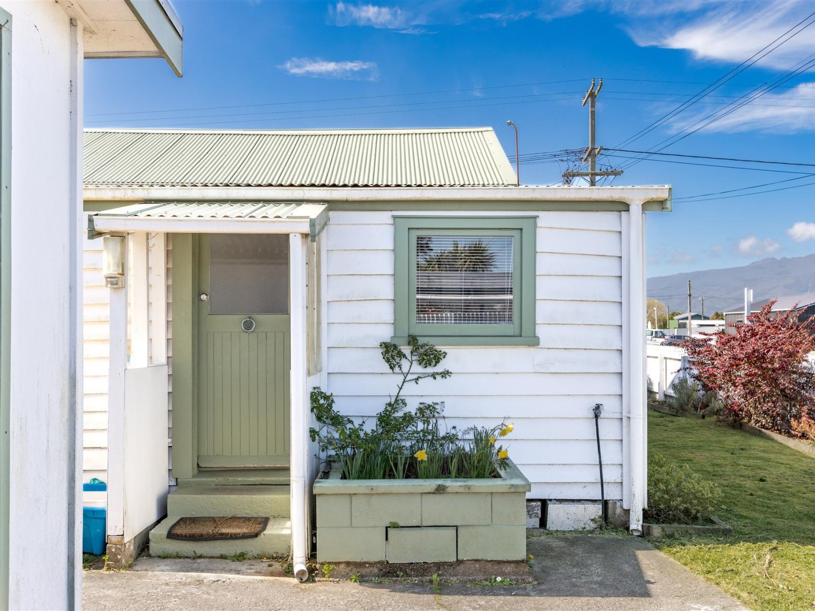 66a and b Peel Street, Westport