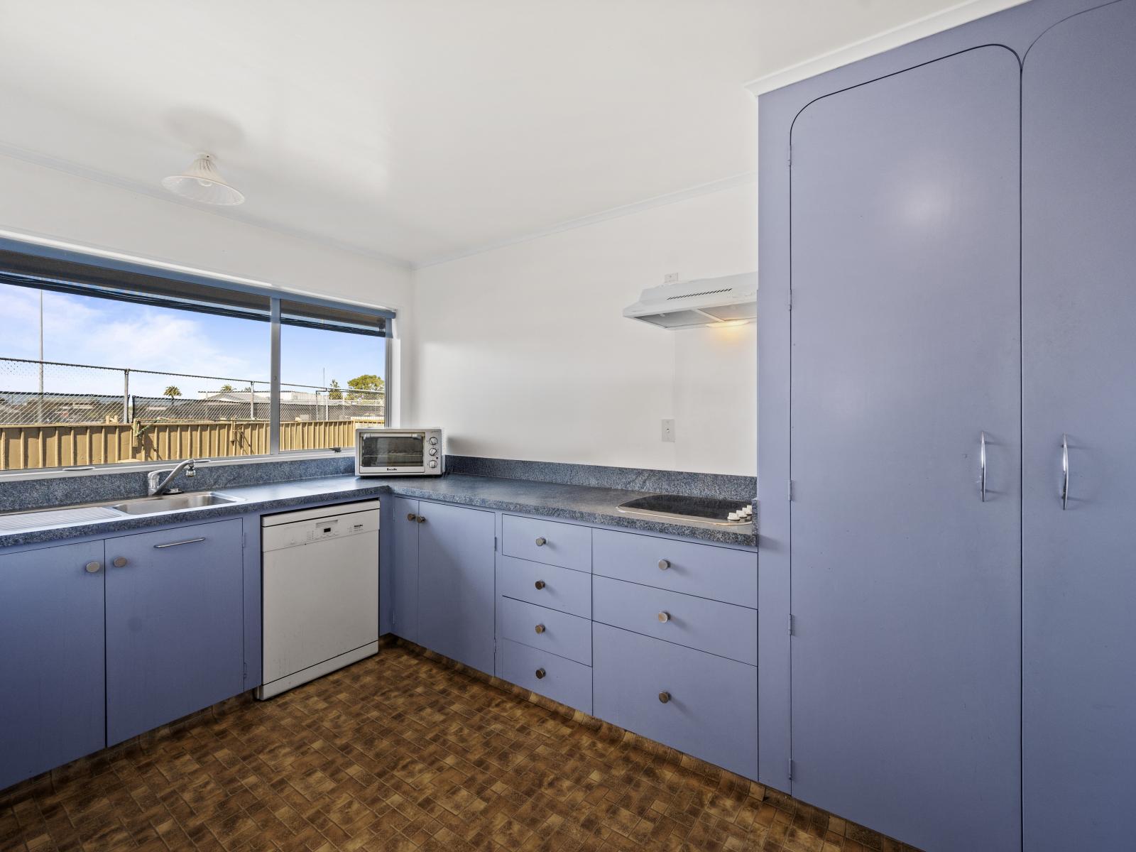 8 Douglas Mclean Avenue, Marewa