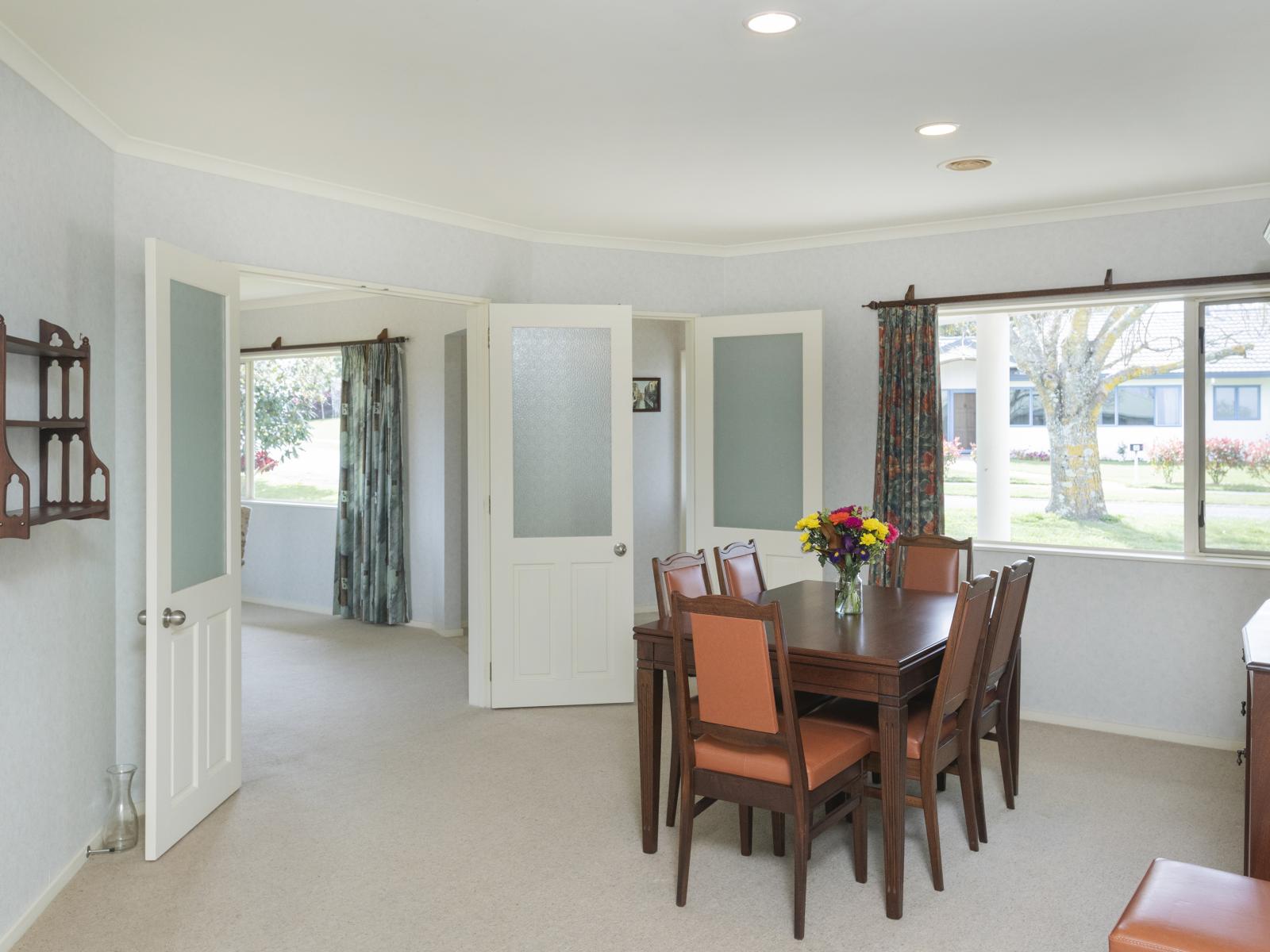 6 Parkview Place, Riverdale