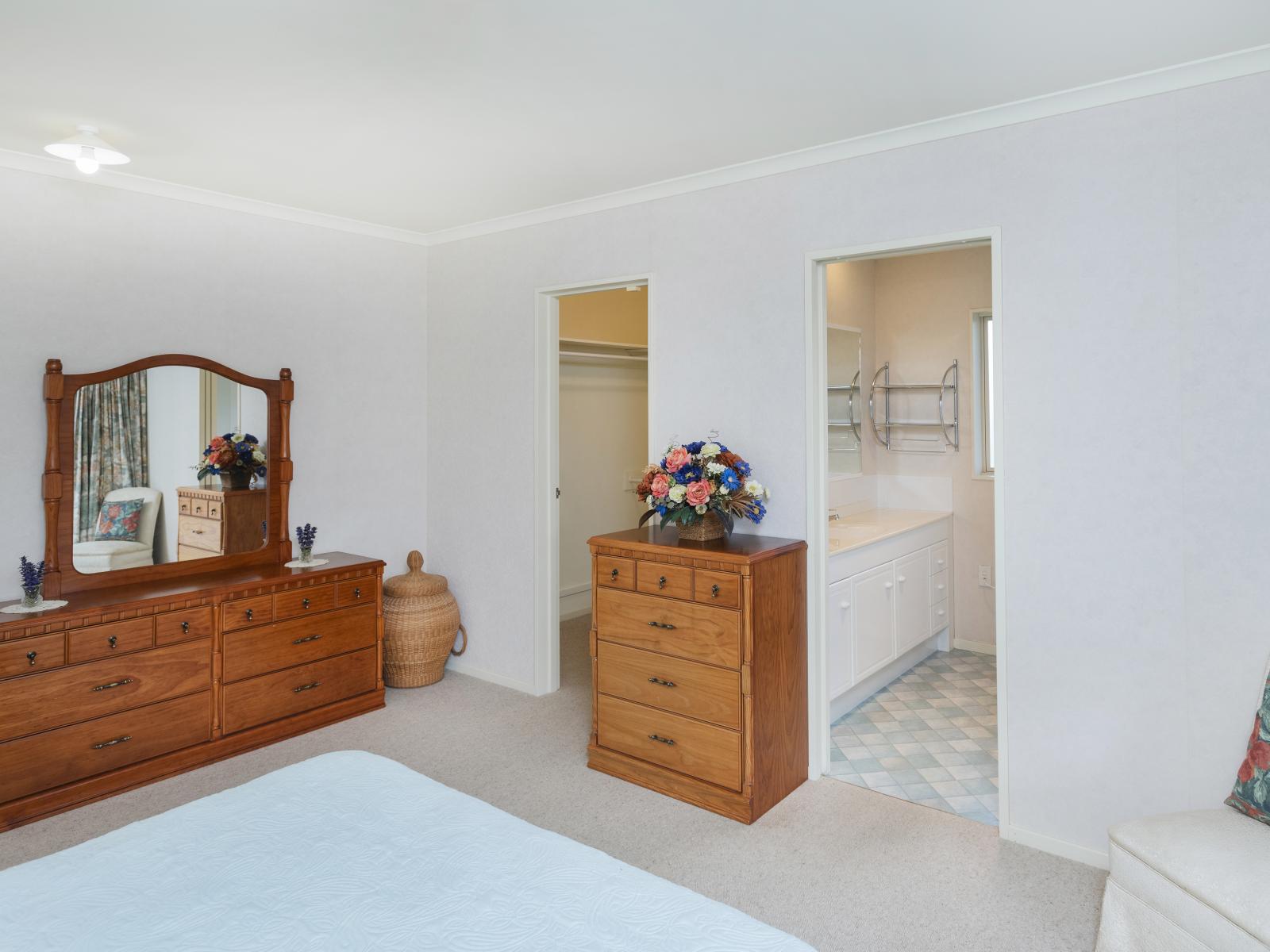 6 Parkview Place, Riverdale