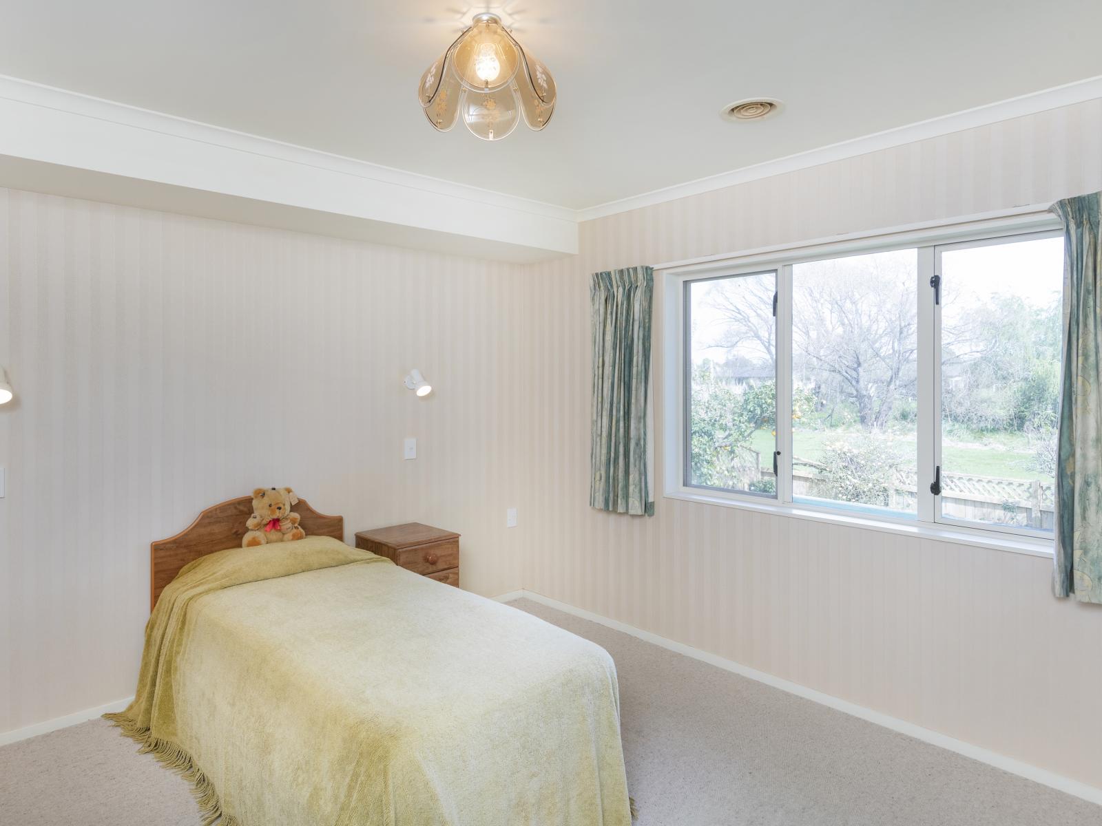 6 Parkview Place, Riverdale