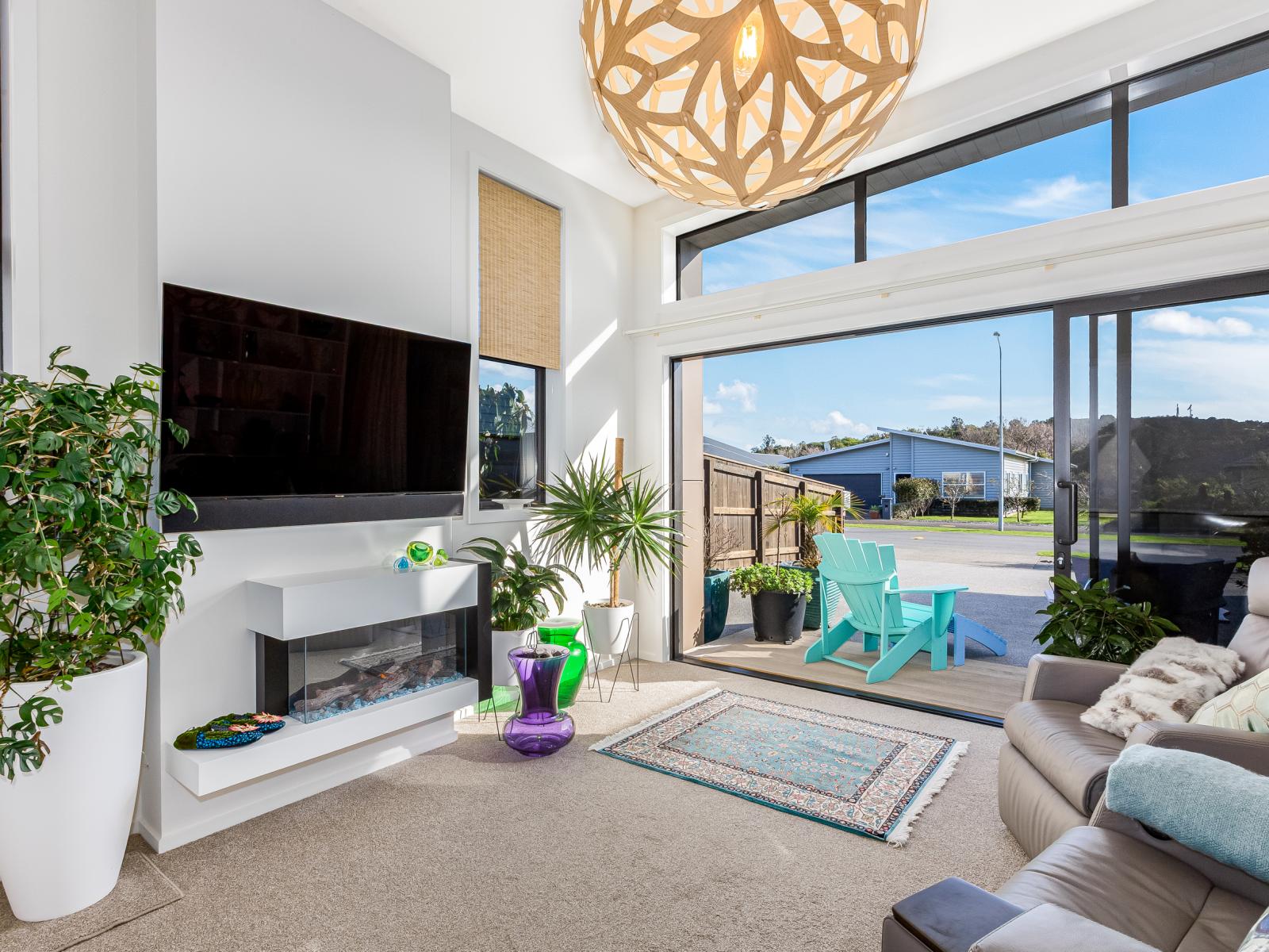 80 Waipunahau Road, Waikanae