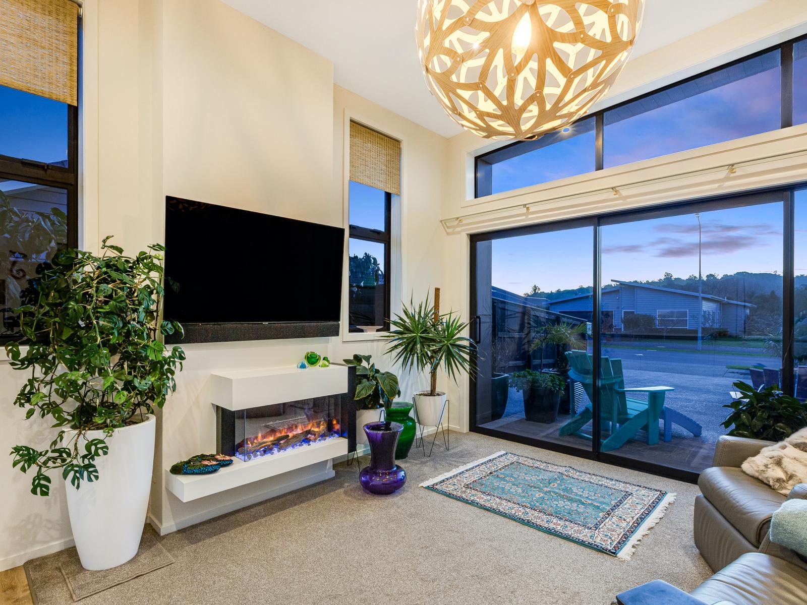 80 Waipunahau Road, Waikanae