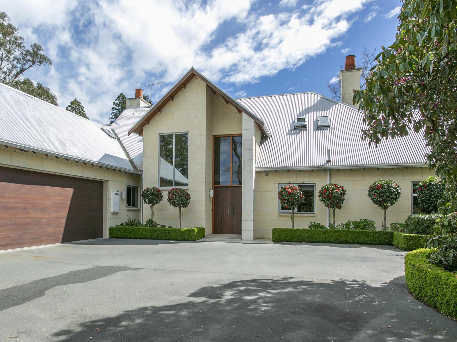 100 Beach Road East, Ashburton