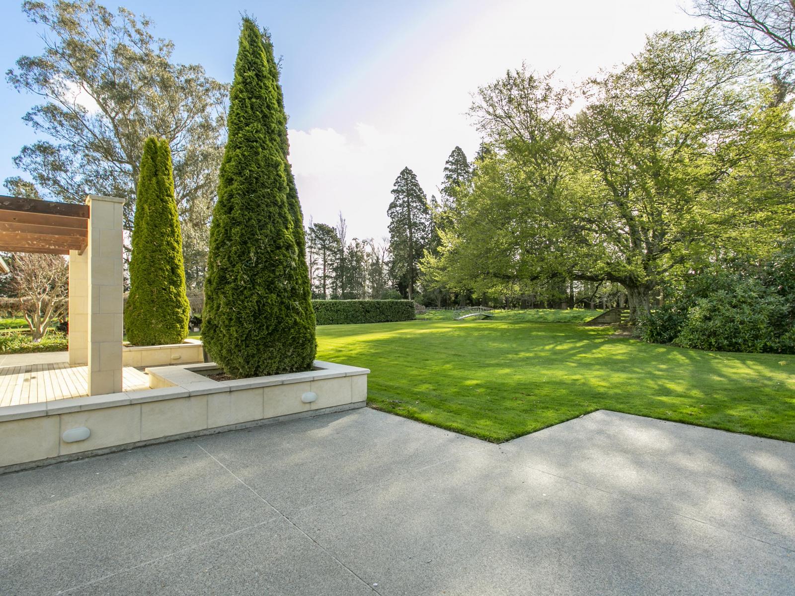 100 Beach Road East, Ashburton