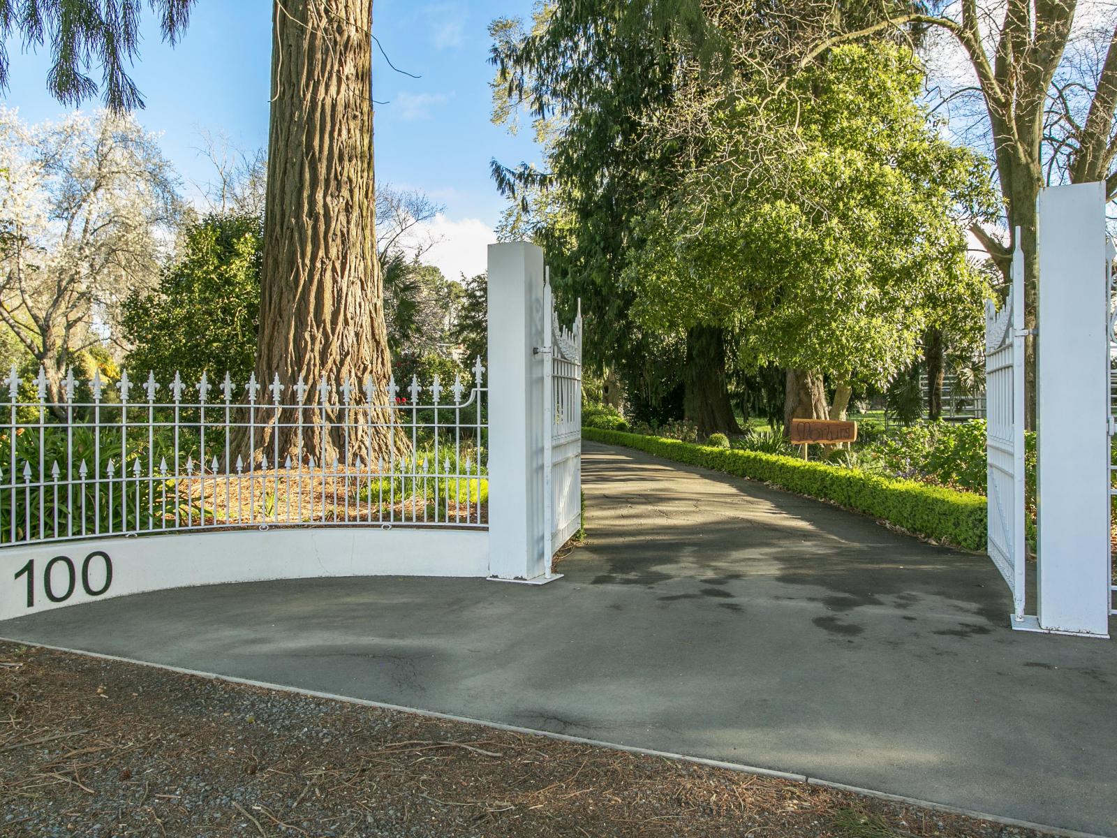 100 Beach Road East, Ashburton
