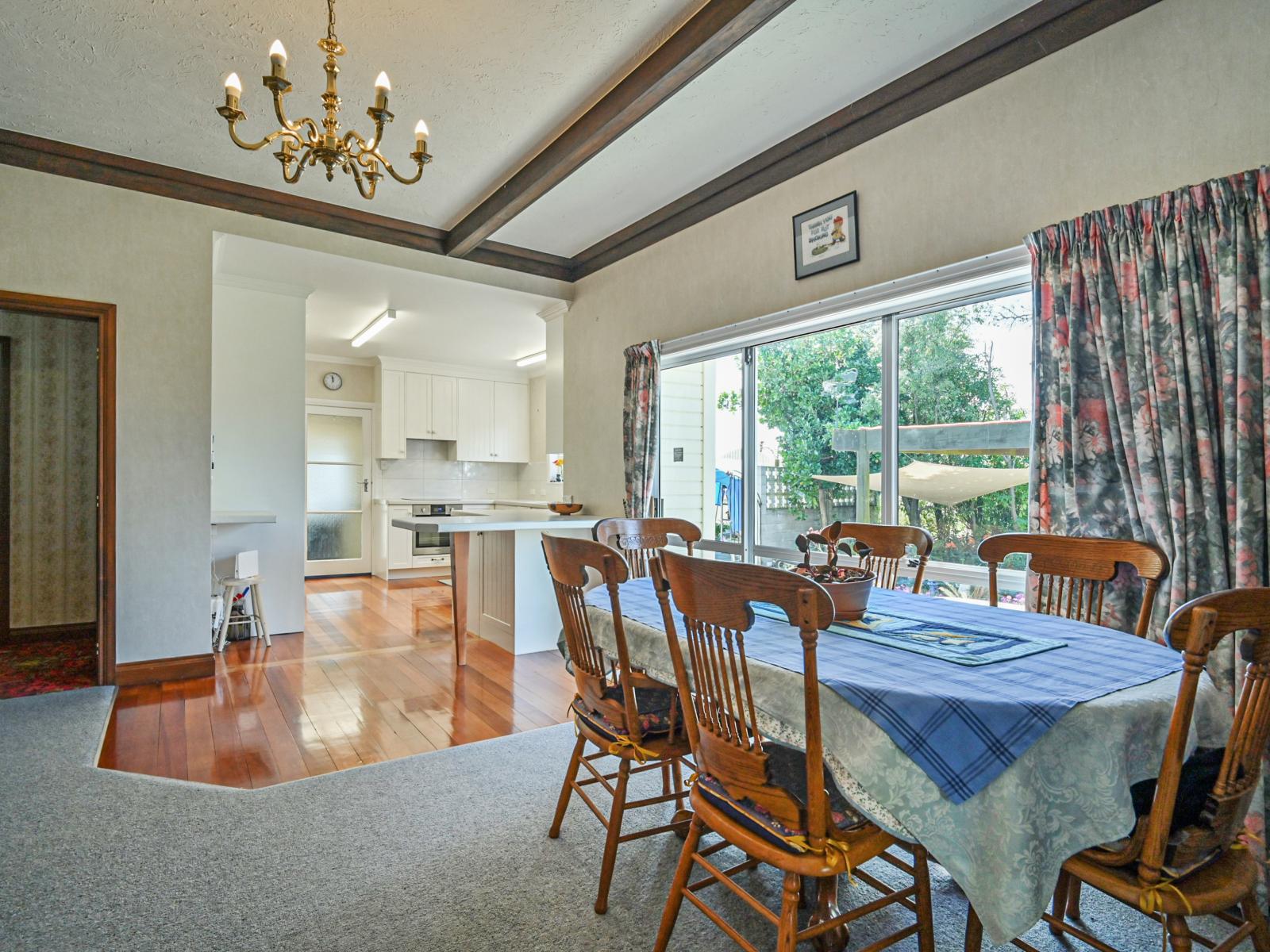 19 Jarvis Road, Twyford