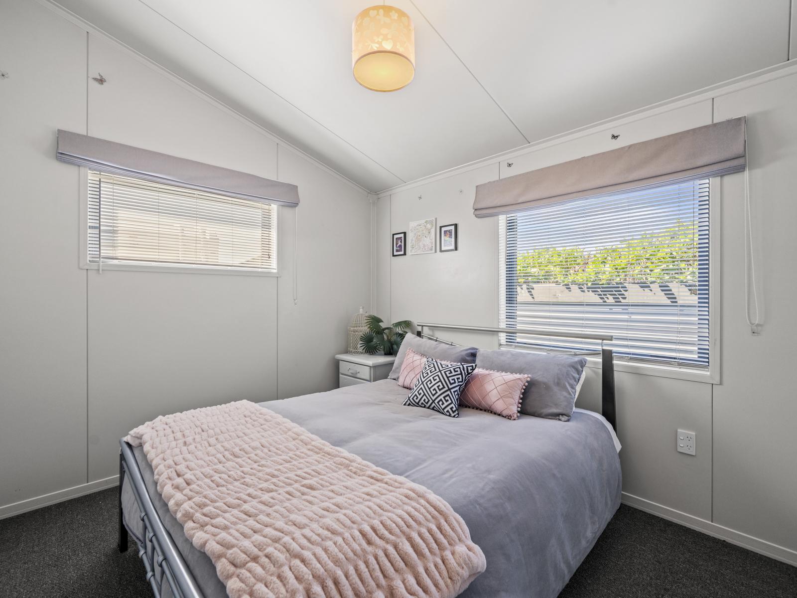 510 Burnett Street, Mahora