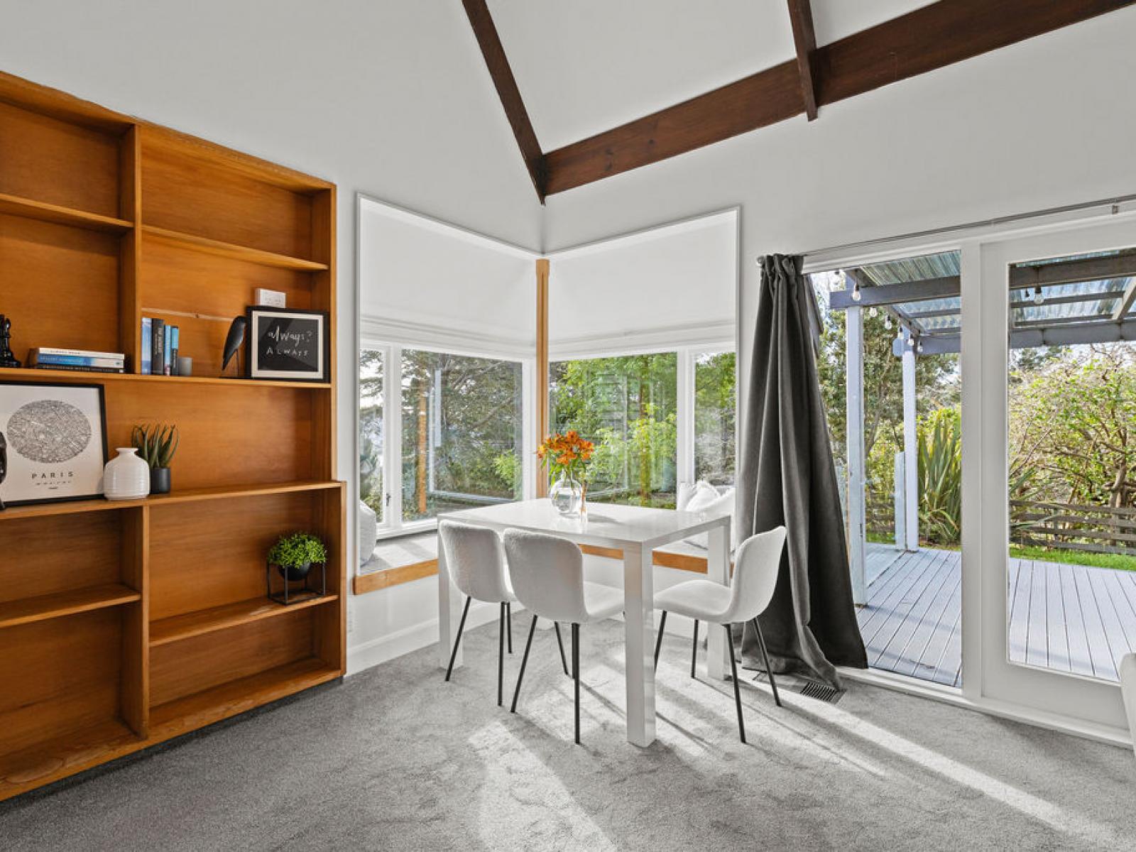 20 Shakespeare Road, Bastia Hill