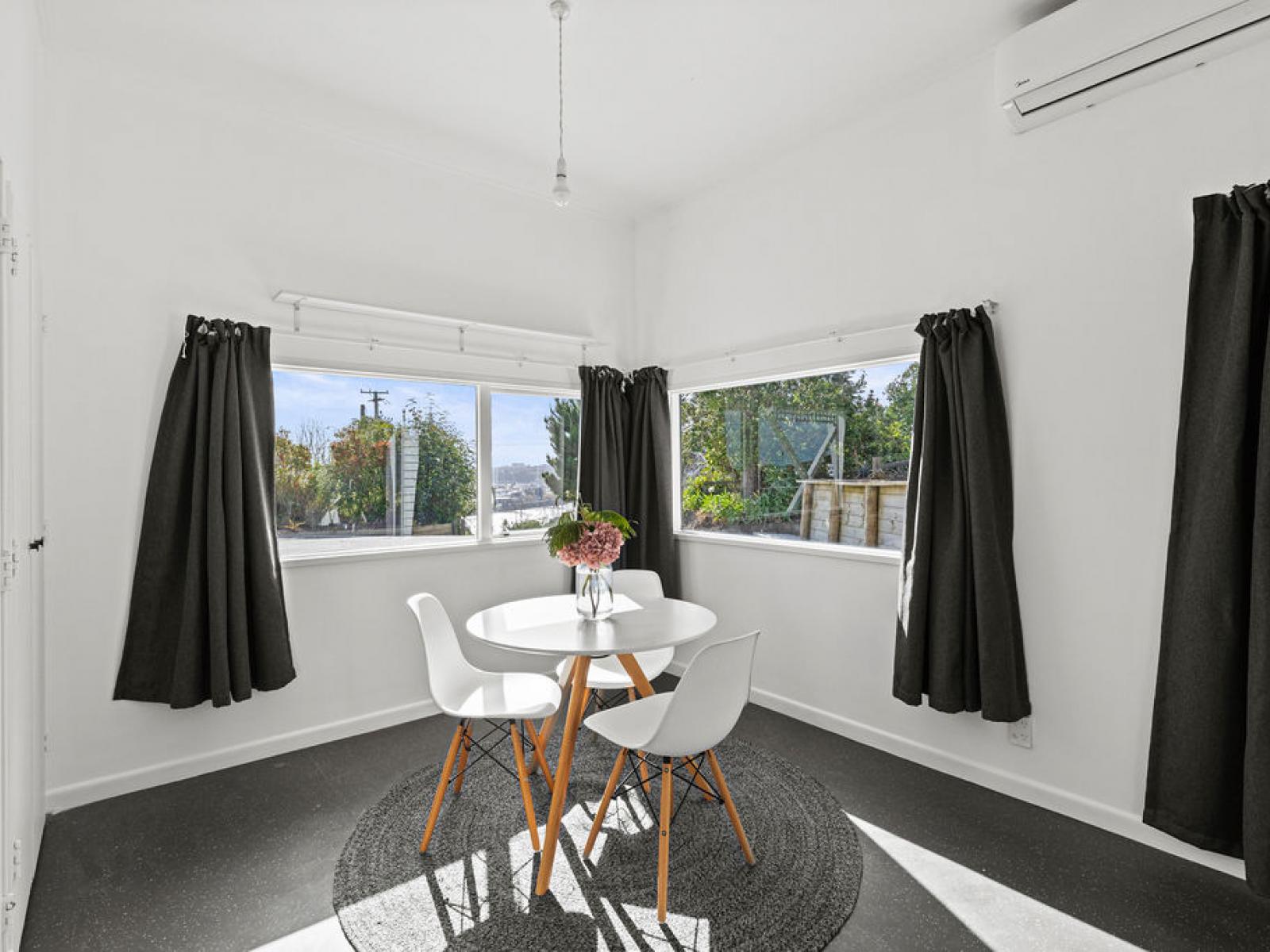 20 Shakespeare Road, Bastia Hill