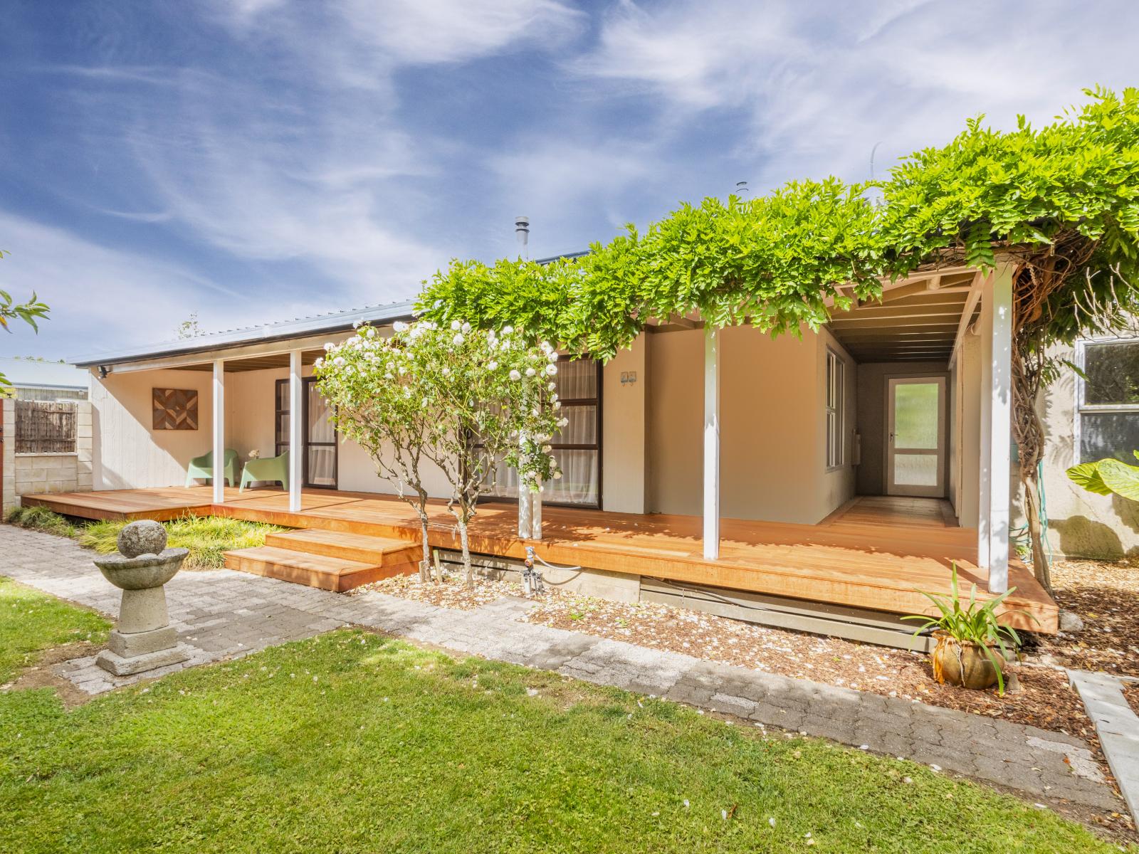 8 Goodger Street, Waipukurau