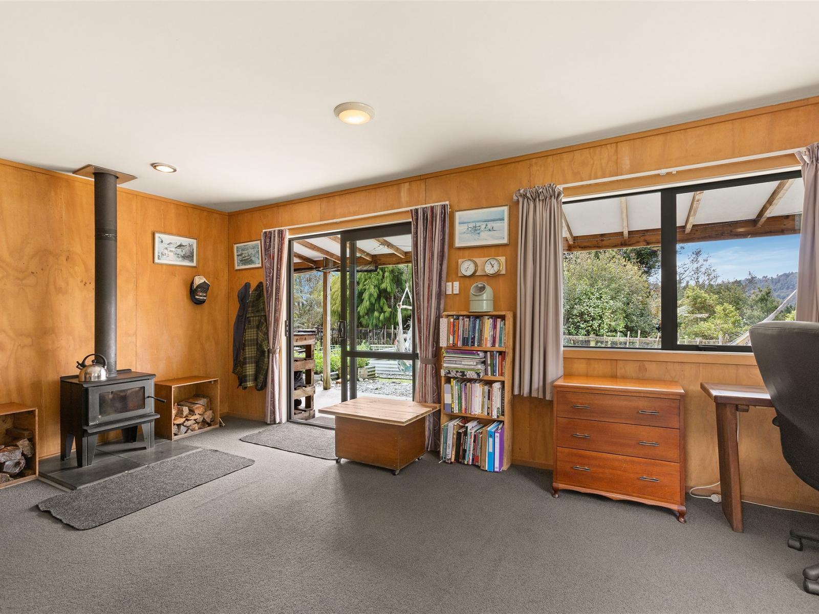 167 Darkies Terrace Road, Charleston