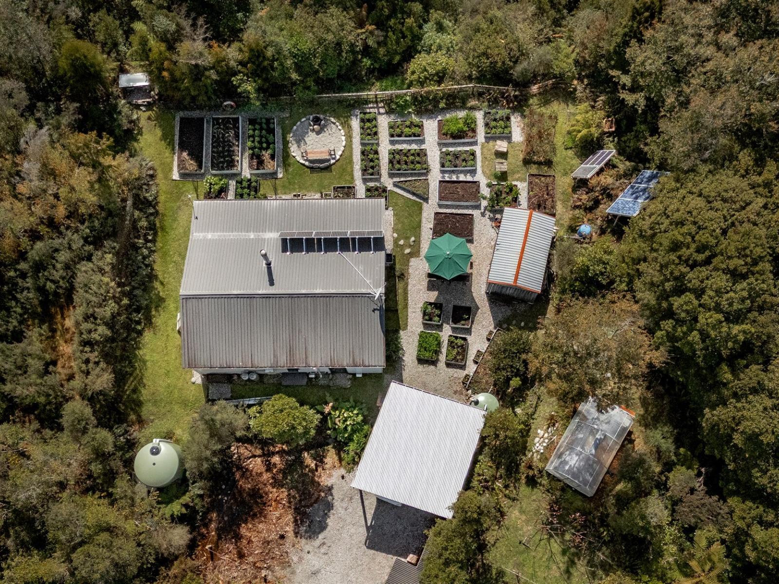 167 Darkies Terrace Road, Charleston