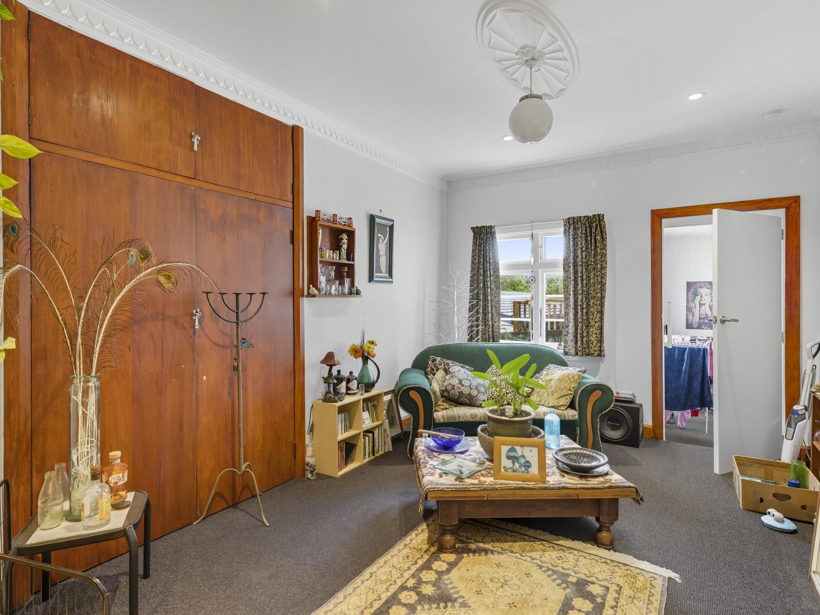 362 Oxford Street, Levin