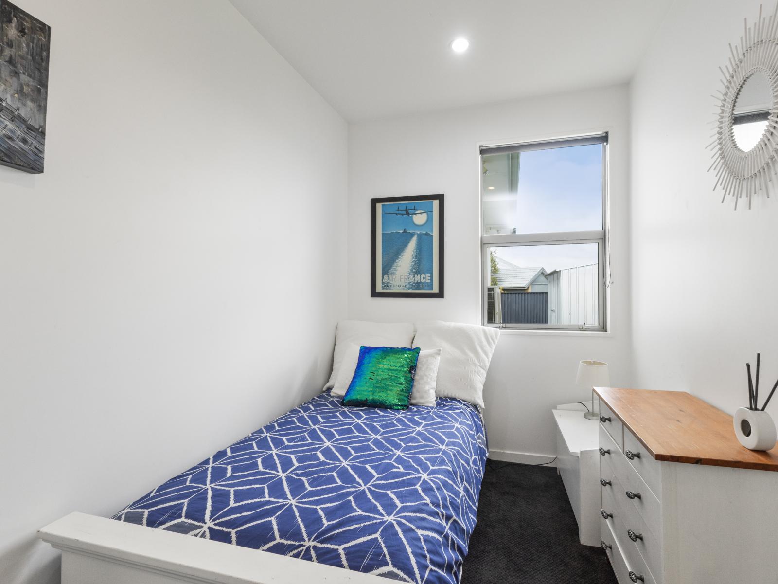 21 Torbay Avenue, Lake Hood