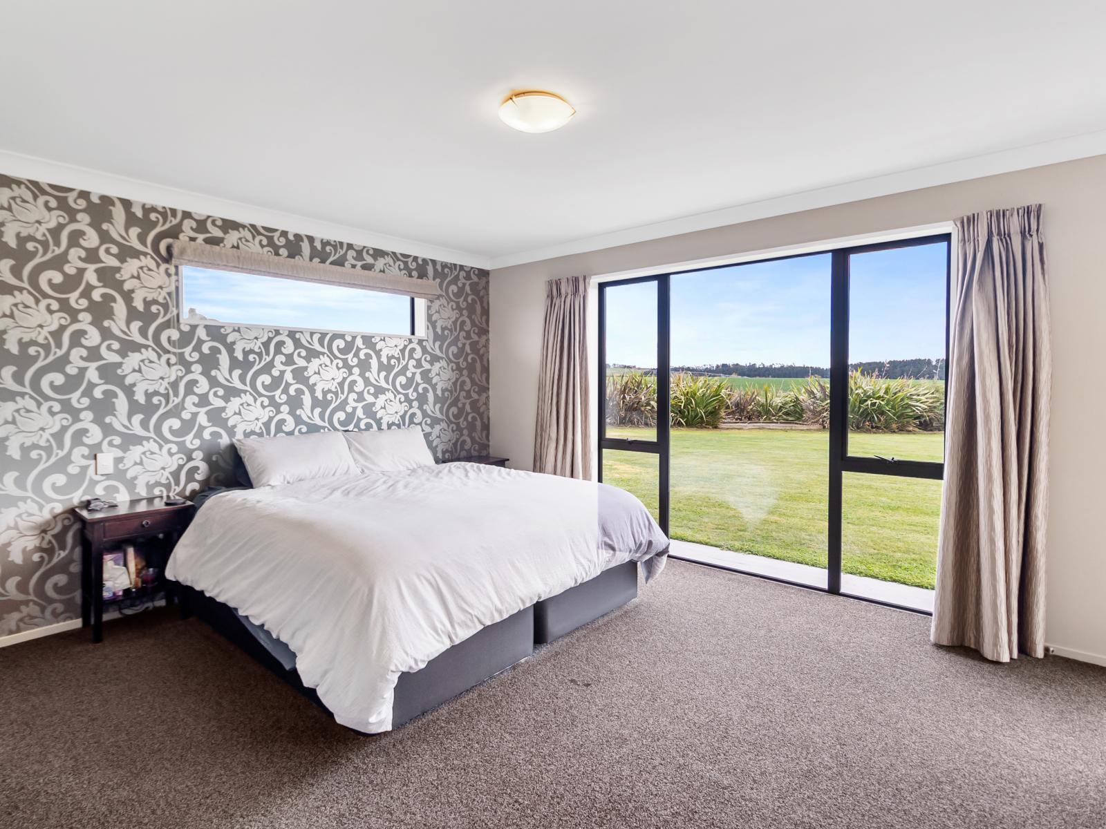 140 King Road, Rosewill