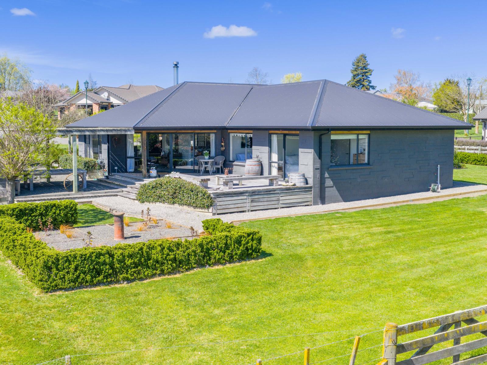 14 Brooker Place, Waipukurau