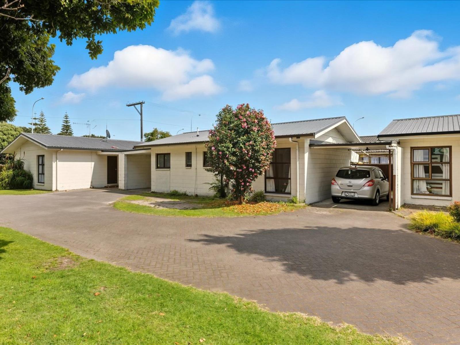 Unit 2, 569 Maunganui Road, Mount Maunganui