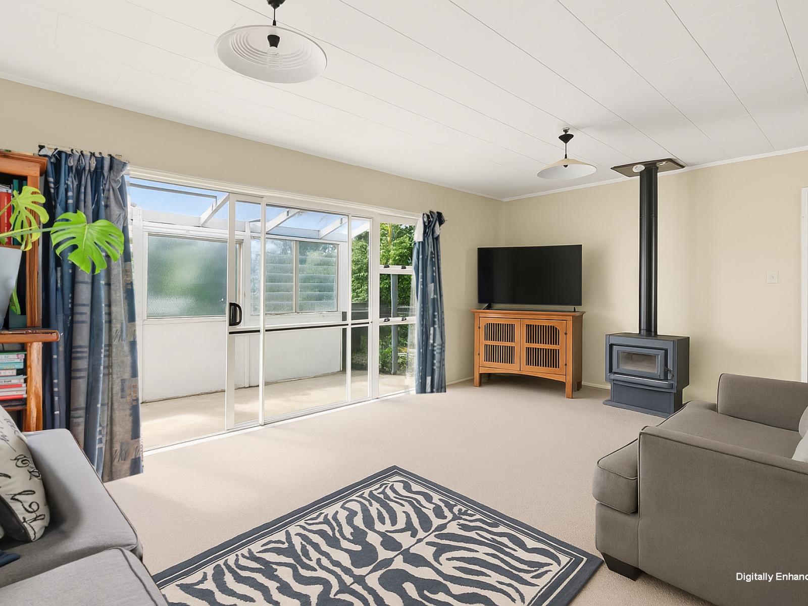 Unit 2, 1216 Papamoa Beach Road, Papamoa
