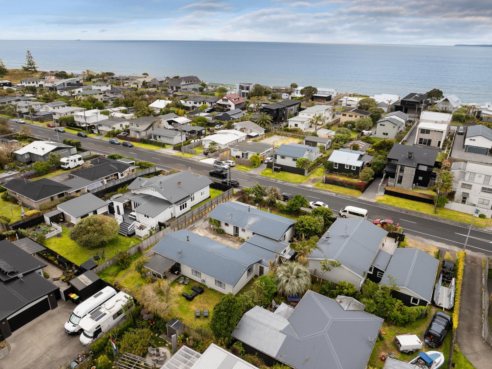Unit 2, 1216 Papamoa Beach Road, Papamoa