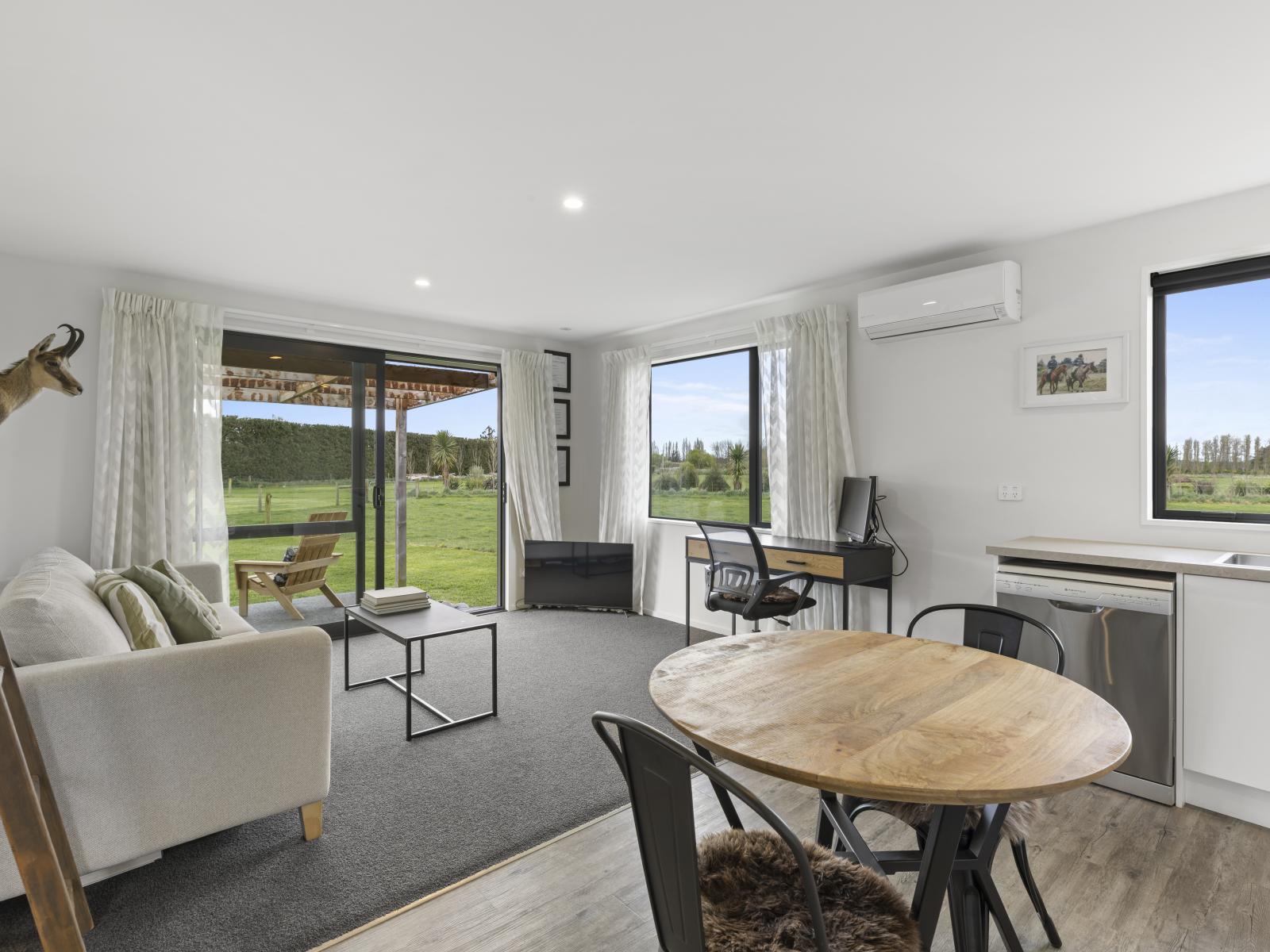 1136 Poyntzs Road, Eyrewell