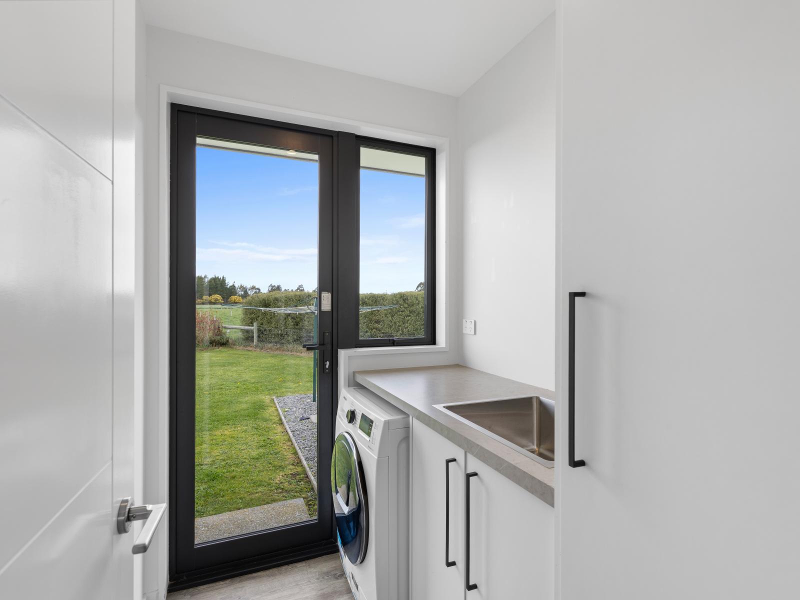 1136 Poyntzs Road, Eyrewell