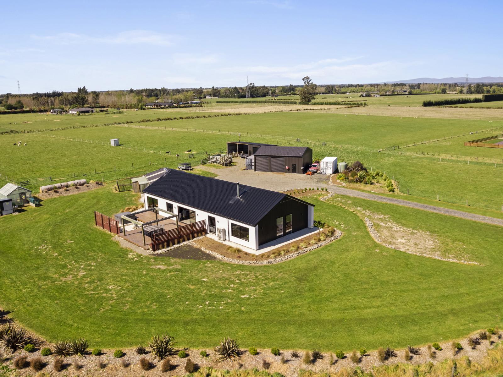 291B Dixons Road, Loburn