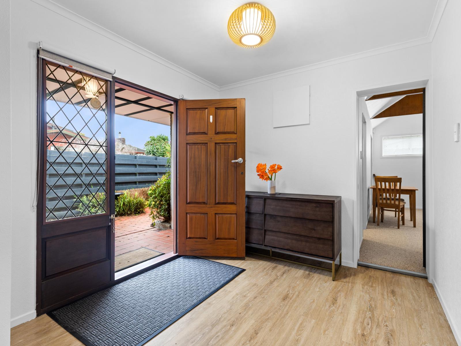50 Windsor Street, Terrace End