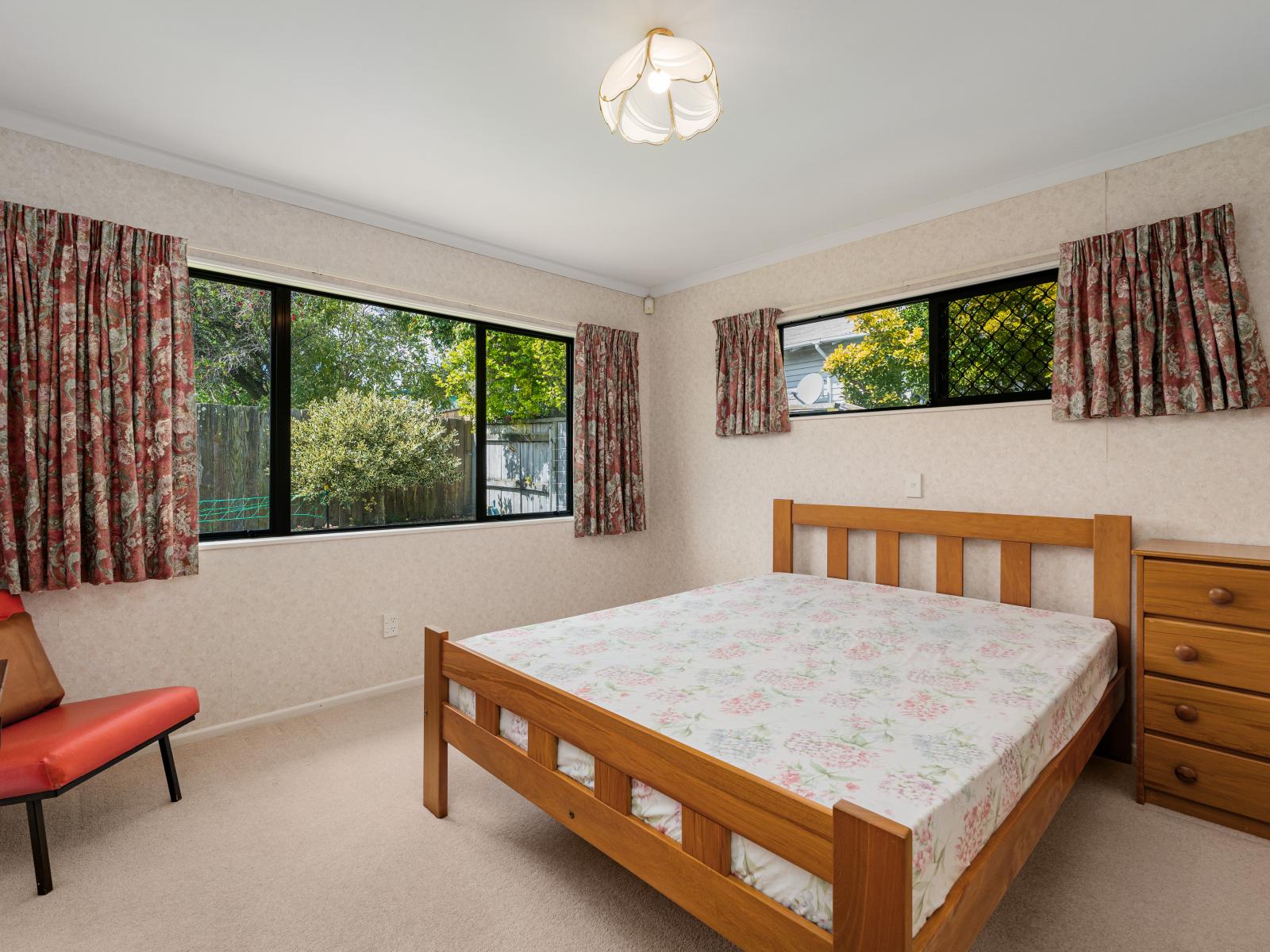 77 Lyndhurst Street, Takaro