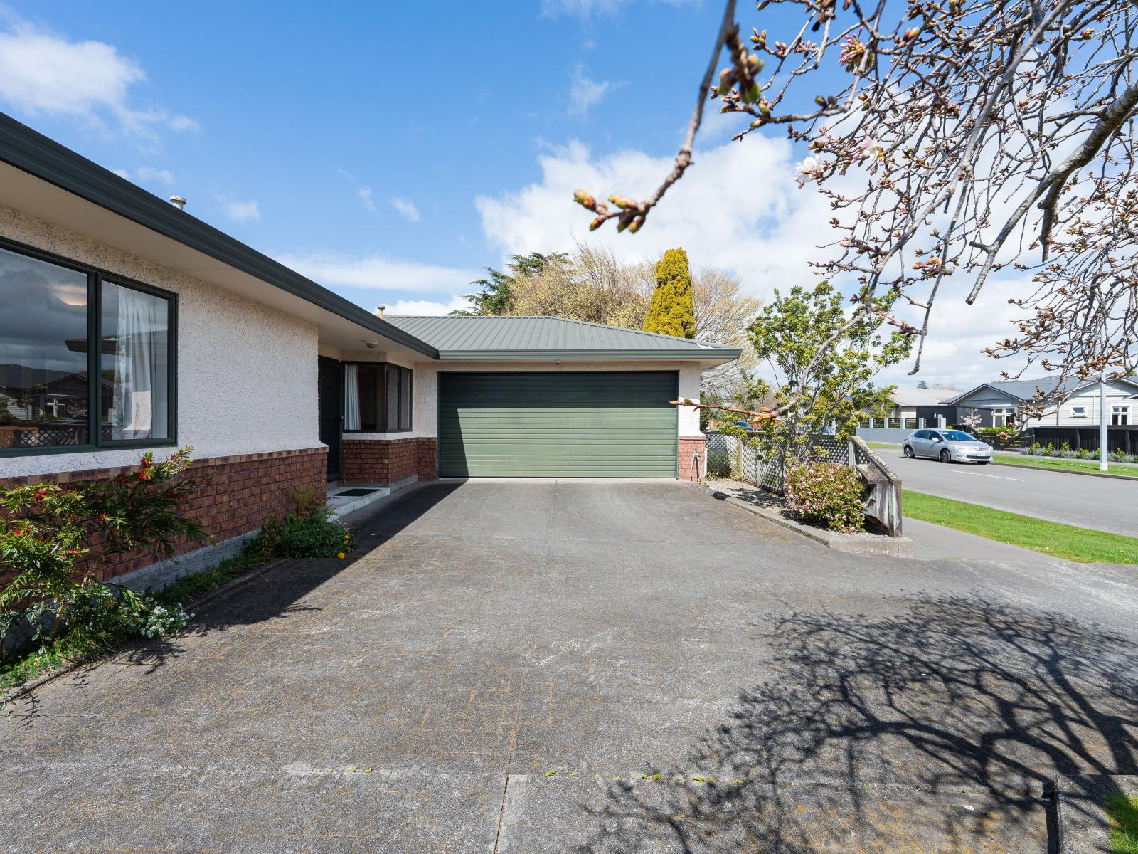 77 Lyndhurst Street, Takaro