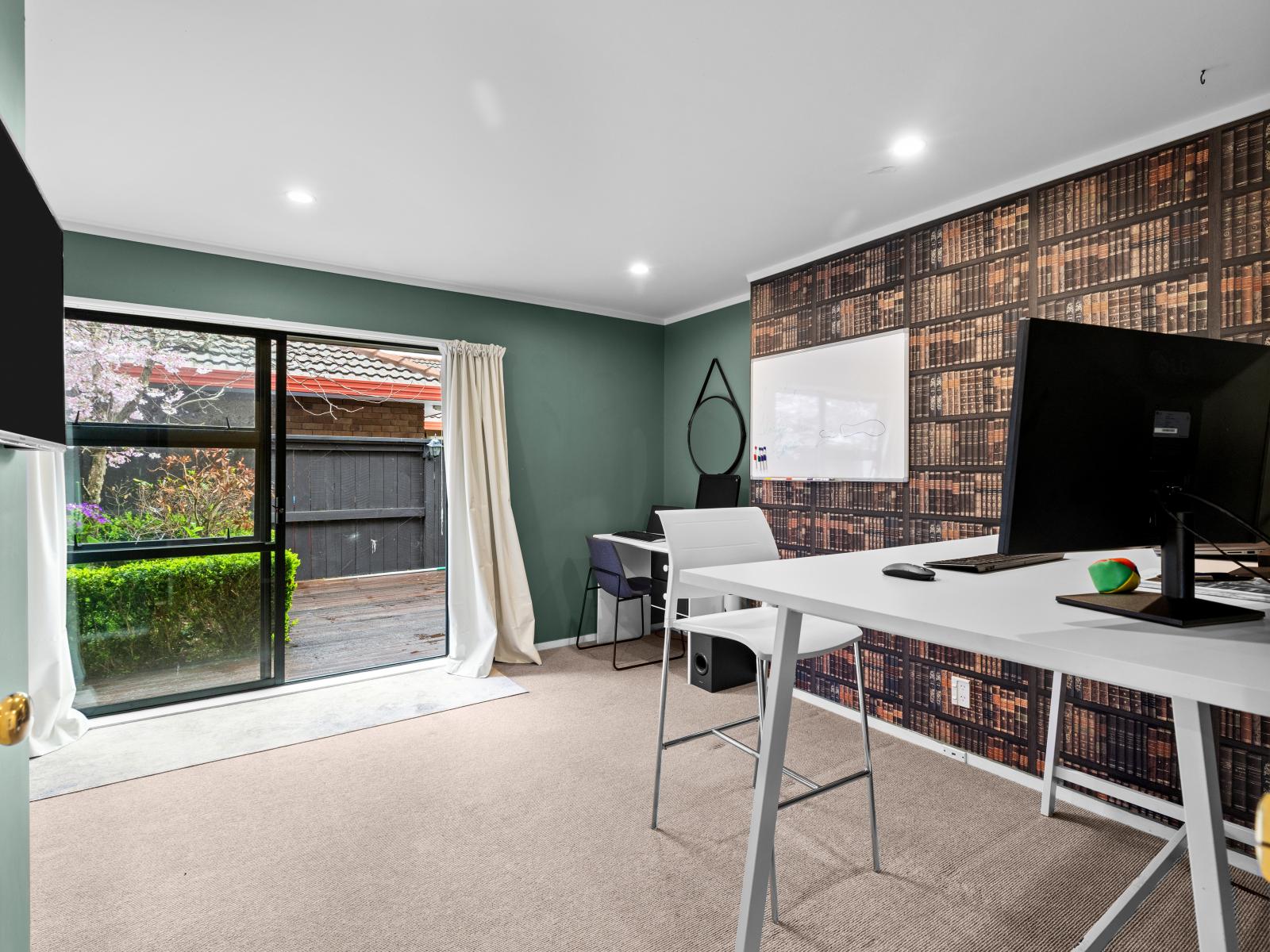 113 John F Kennedy Drive, Milson