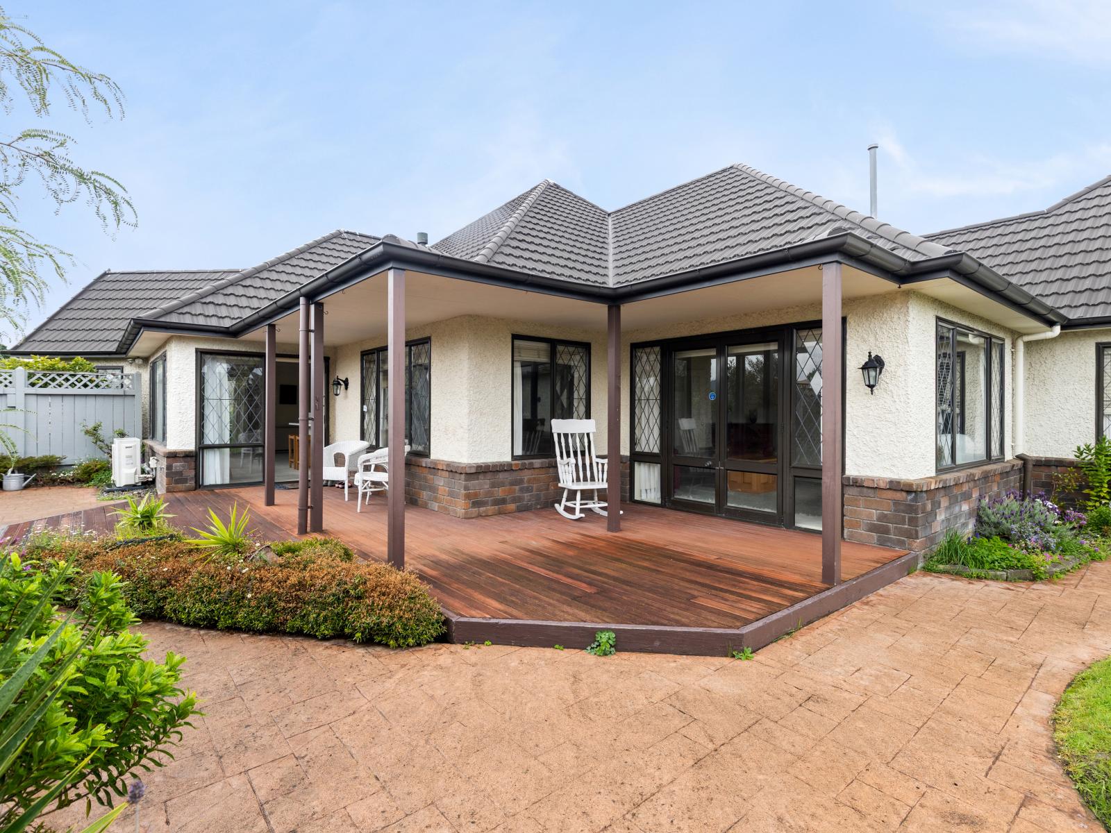 9 Clearview Drive, Milson
