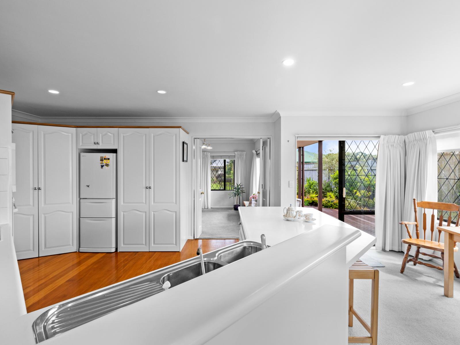 9 Clearview Drive, Milson