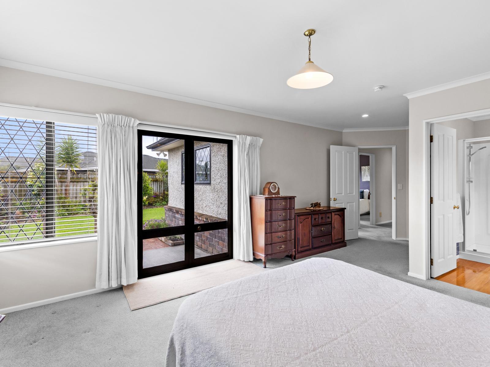 9 Clearview Drive, Milson