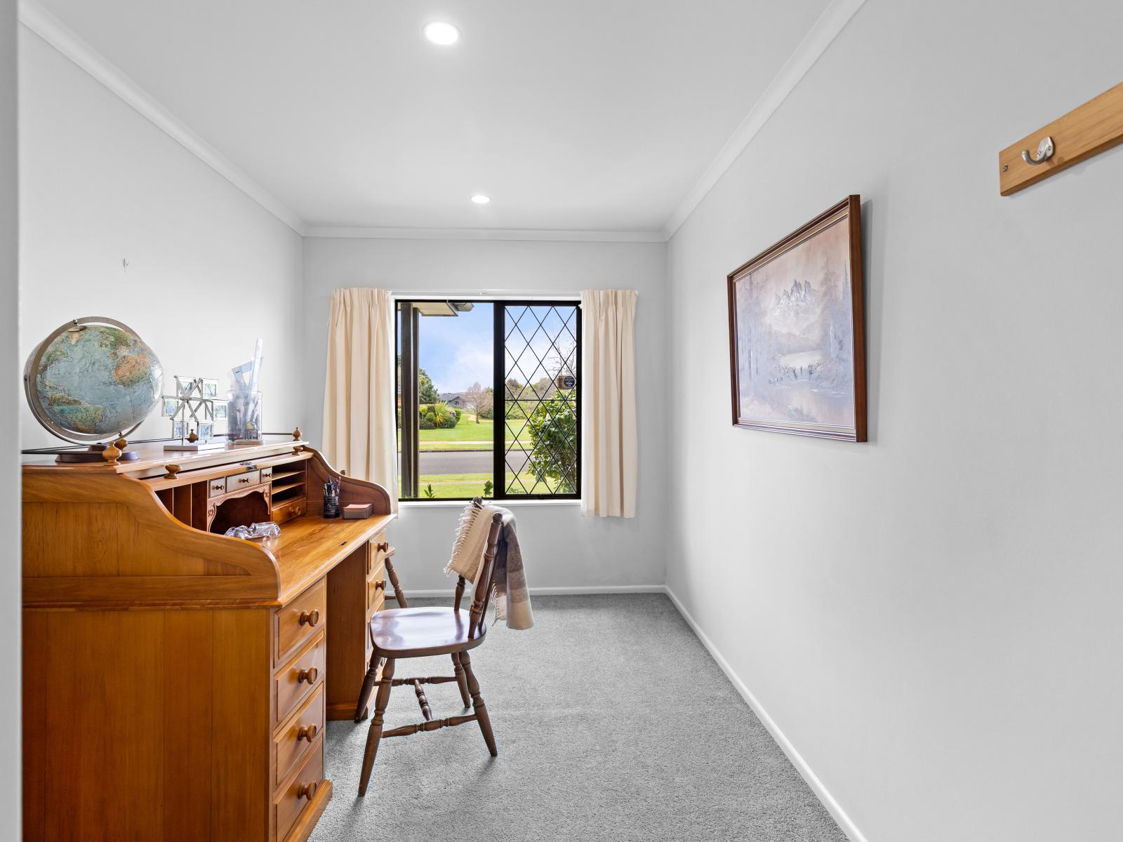 9 Clearview Drive, Milson