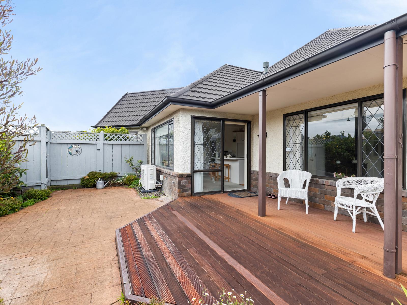 9 Clearview Drive, Milson