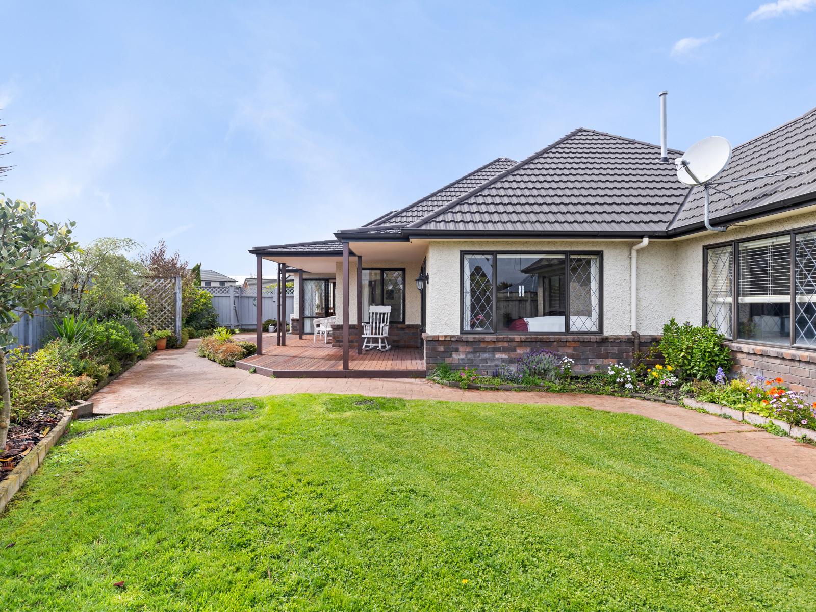 9 Clearview Drive, Milson