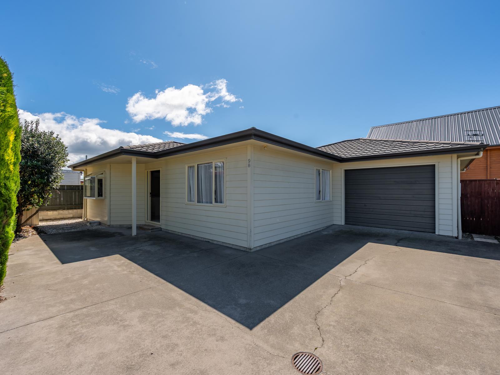9B Avenue Road, Greenmeadows