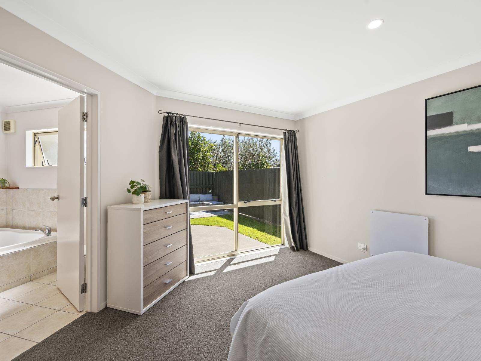 9B Avenue Road, Greenmeadows