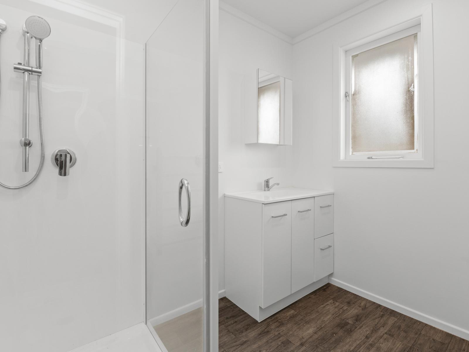 Meadowbank Crescent, Fordlands
