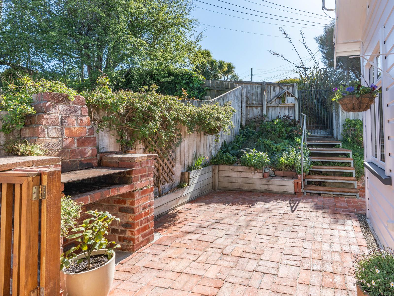 14 Tower Avenue, Waverley