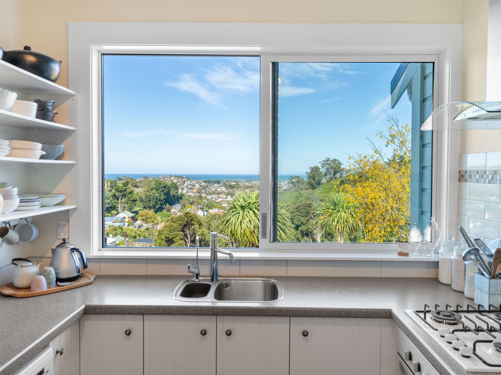 14 Tower Avenue, Waverley