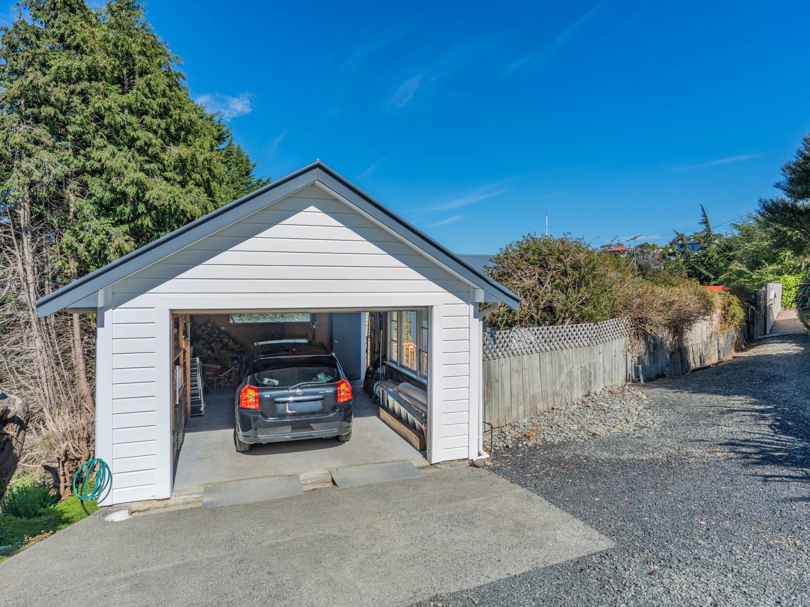 14 Tower Avenue, Waverley