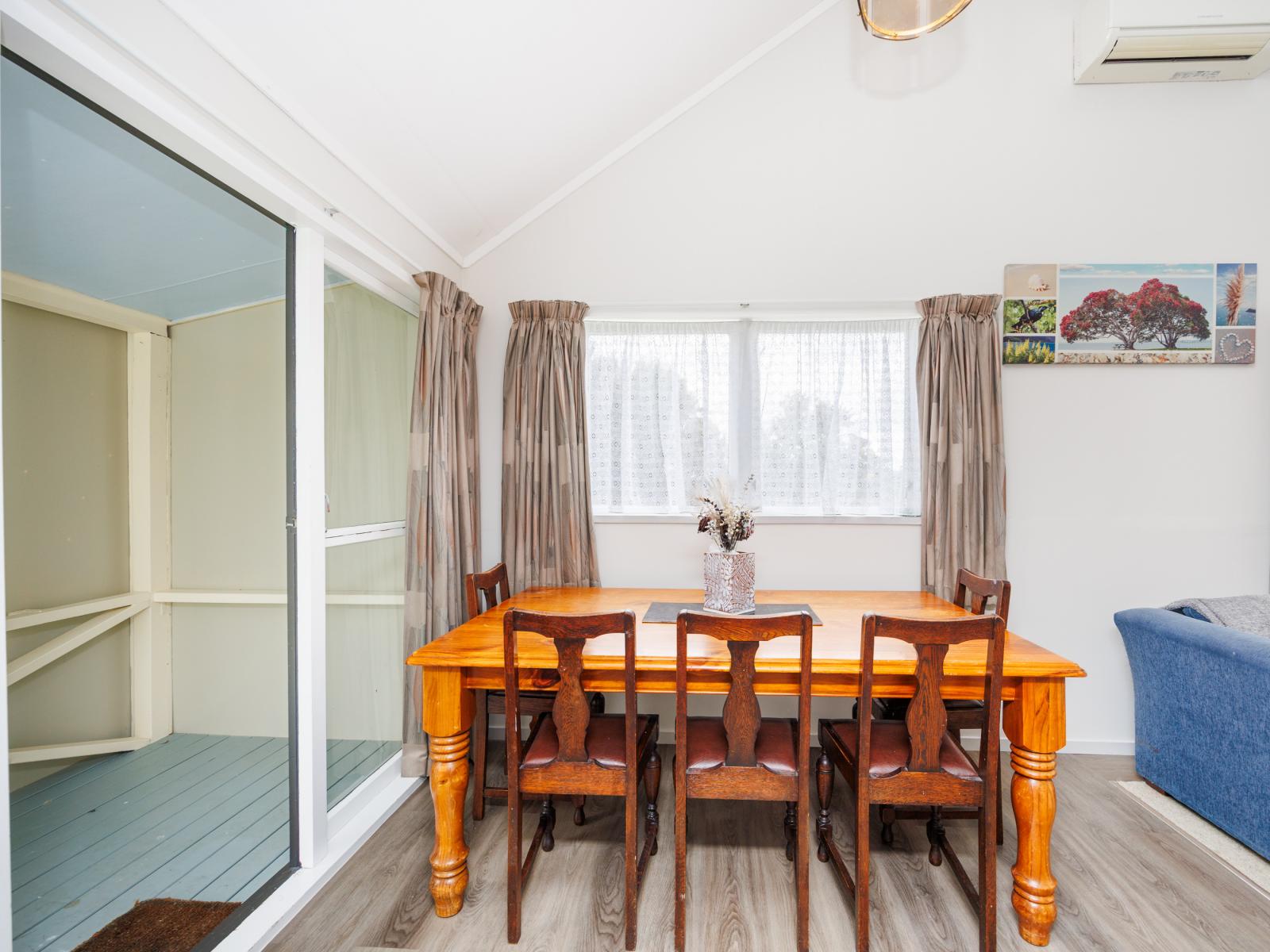 2 Escort Grove, Awapuni
