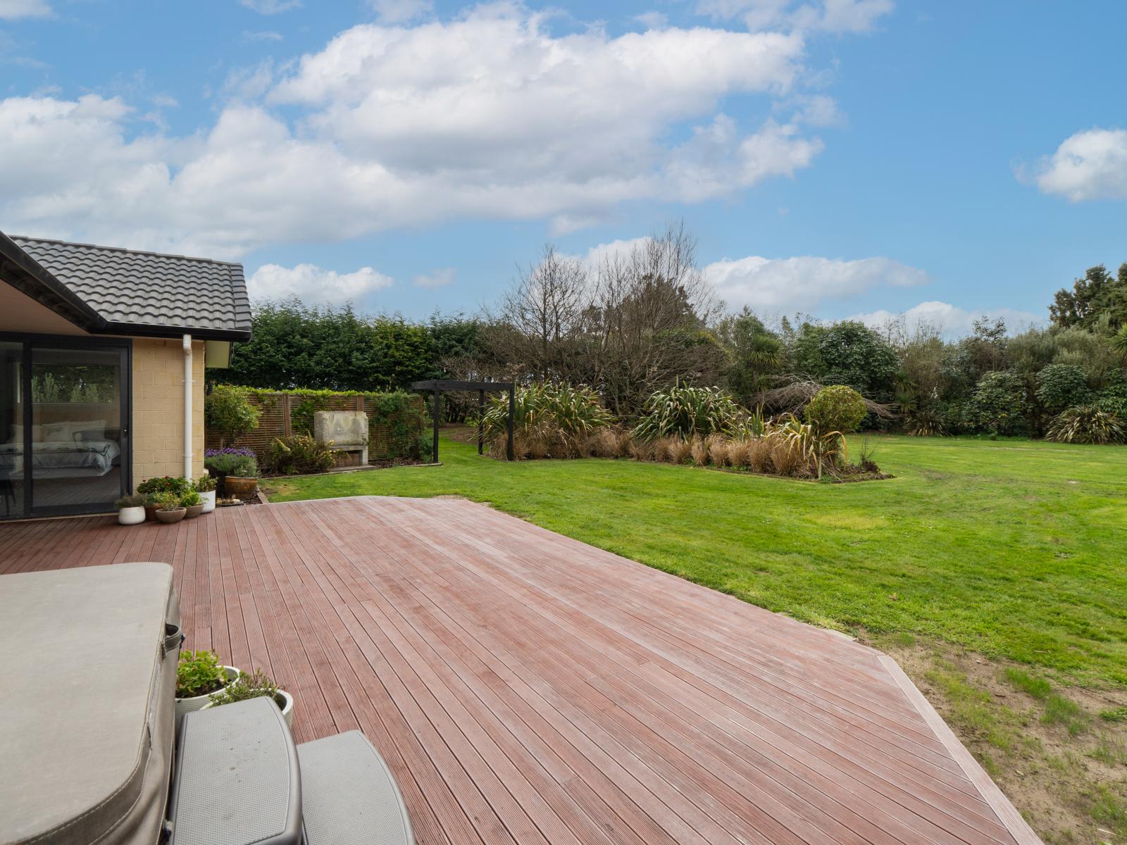 40 Matua Grove, Otatara