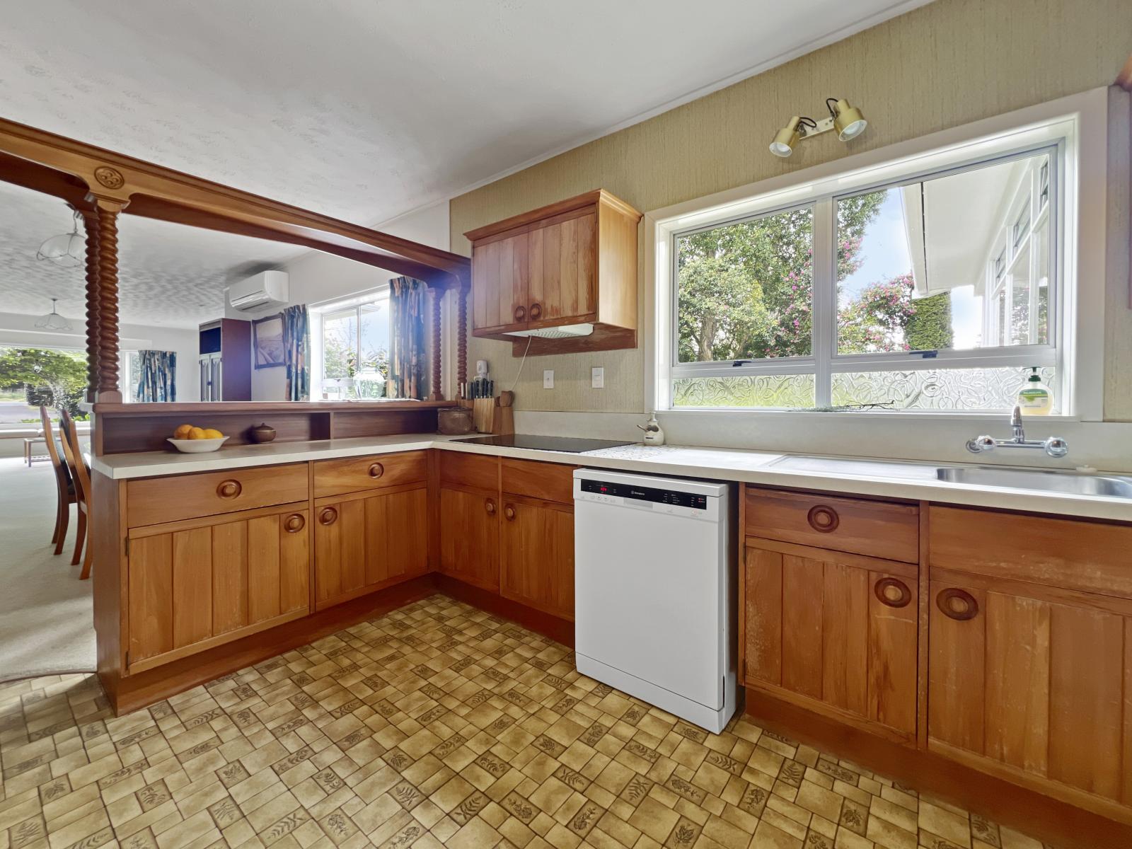 237 Thornton Road, Thornton